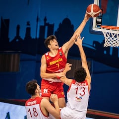 Es la gran perla del Madrid y de la Selección: actuaciones como esta hacen al madridismo relamerse