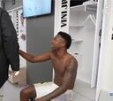 Vinicius es un crack: aparece Benzema en el vestuario y le dice esto entre risas