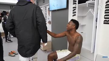 Vinicius es un crack: aparece Benzema en el vestuario y le dice esto entre risas