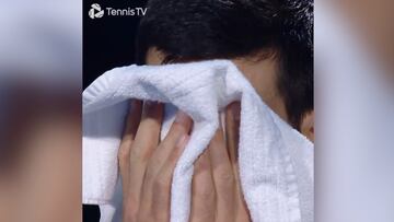 Djokovic, agonizando de nuevo en un descanso