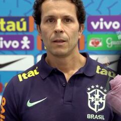 El médico de Brasil avanza el grado del esguince de Neymar y pide tranquilidad