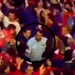 El vídeo random de la semana con diferencia: Koldo, el asesor de Ábalos, en el estadio de Osasuna