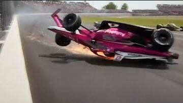 Terrible accidente en la Indy: vean la reacción del pilotó tras patinar más de 100 metros boca abajo