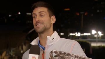 La celebración de Djokovic del Open de Australia con un cántico... ¡argentino!