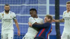 Pasó por alto: la secuencia de la llave de judo entre Vinicius y De Jong acabó como nadie espera