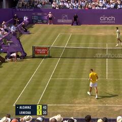 Atentos que Alcaraz nos trae nuevo truco para la hierba: un punto ganador ‘rara avis’