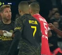 Vean la que montó Ramos ante el Reims con agresión a un rival incluida