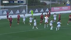 Ni su padre nos tenía acostumbrados a este golpeo: vean lo de Theo Zidane con el Castilla