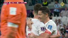 El gol de Lewandowski para despedirse de los mundiales tuvo miga: la secuencia no tiene desperdicio