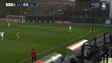 La gran jugada de Nico Paz: la joya hispano argentina que brilla en el filial del Real Madrid con Arbeloa
