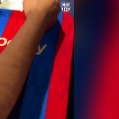 La camiseta especial de la despedida de Piqué que el Barça desveló poco antes del partido