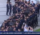 El Madrid deja una imagen para el recuerdo con la salida de los jugadores de Valdebebas