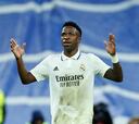 Llegó bailando al Bernabéu y acabó haciendo lo mismo: Vinicius demuestra que le da igual todo