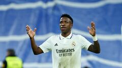 Llegó bailando al Bernabéu y acabó haciendo lo mismo: Vinicius demuestra que le da igual todo
