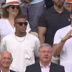El detallazo de Djokovic con Ibrahimovic y Mbappé en pleno discurso