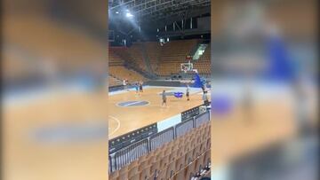 Hace que todo parezca fácil: Luka Doncic y esta bestialidad de canasta son TT