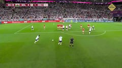 El primer gol de falta es una bestialidad que va directa al top-3 del Mundial