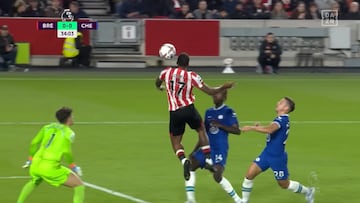 Vean el recital de Kepa ante el delantero revelación de la Premier: fue una detrás de otra