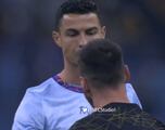 Miles de Gifs en camino: la cara de Cristiano al saludar a Messi que causa furor