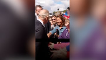 La reacción de Carlos III tras el reproche de un ciudadano por sus desfiles