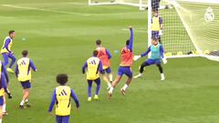 Lo quiere con él ya: el gesto de Bellingham en el golazo de Arda Güler tras asistencia suya