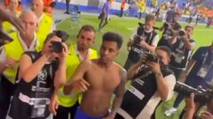 Así se representa al Madrid en el mundo: lo de Rodrygo con un niño es para quitarse el sombrero