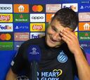 El momentazo del jugador de moda que toca a la puerta de Luis Enrique: “Good english, eh”