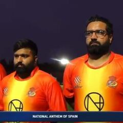 El vídeo que tiene revolucionado Twitter por comentarios racistas: la selección española de críquet durante el himno