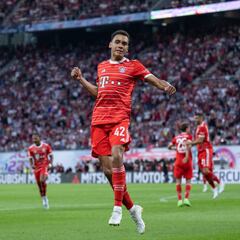 Con 19 años ha explotado y ya le ven como sustituto de Lewandowski: el nuevo líder ofensivo del Bayern