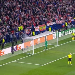 El penalti que clasifica al Atleti es un esperpento: vean lo de Lautaro porque es increíble