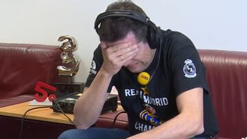 La desesperación en una imagen: la patada de Roncero tras el penalti fallado