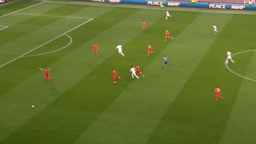 Fútbol de los 80 y toda España en el sofá emocionada: Gavi después de llevarse un empujón a traición