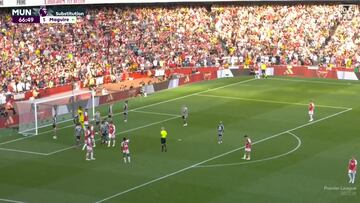 ¿La mayor burla que puede recibir un futbolista profesional? Tremendo esto en el Arsenal-United