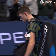 Son este tipo de cosas que le hacen aún más especial: el gesto de Alcaraz tras ganar