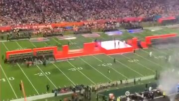 As¨ª montaron y desmontaron el escenario de Rihanna en la Super Bowl LVII