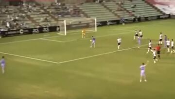 Están tocando la puerta de Ancelotti: el gol que inventaron Vinicius Tobias e Iker Bravo