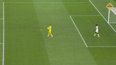 “Estaba rezando porque soltara la pelota, me voy a acordar mucho tiempo de ese resbalón”