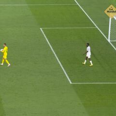 “Estaba rezando porque soltara la pelota, me voy a acordar mucho tiempo de ese resbalón”