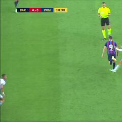 Pedri y Lewandowski se inventan este golazo de videojuego y desata a Twitter Barça: “Es ilegal...”