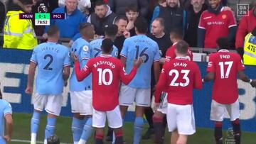 El 1-1 del United que tiene a Guardiola y a todo el City echando humo: muy discutible su validez
