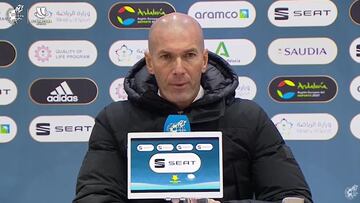 Zidane: "?Qu¨¦ quieres, que dejemos la temporada?"