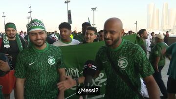 Greg, neozelandés, vive en Qatar y apoya a México... pero no le gusta el fútbol