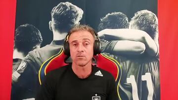 Luis Enrique, preguntado por el sexo en la concentración: “Es muy normal...”