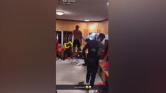 Internacional absoluto por Argentina y juega en Francia: as¨ª ha entrado en un vestuario rodeado de franceses