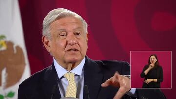 AMLO “no irá” sobre Belinda y otros famosos con deudas en el SAT