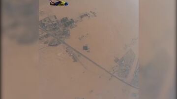 El espectacular salto al vacío de Hamilton en Dubai