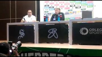 Víctor Manuel Vucetich desea el regreso del Chicharito a la Selección Mexicana