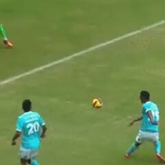 La exhibición de Saravia para salvar a Alianza ante Cristal