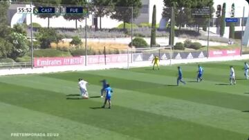 Los madridistas, incrédulos: jugada y asistencia maradoniana de la nueva joya del Castilla