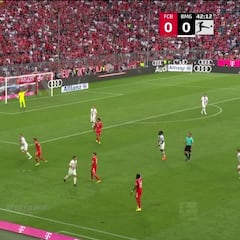 Cuando la pifia, nadie en Europa como él: vean su estrepitoso error en el 0-1 al Bayern